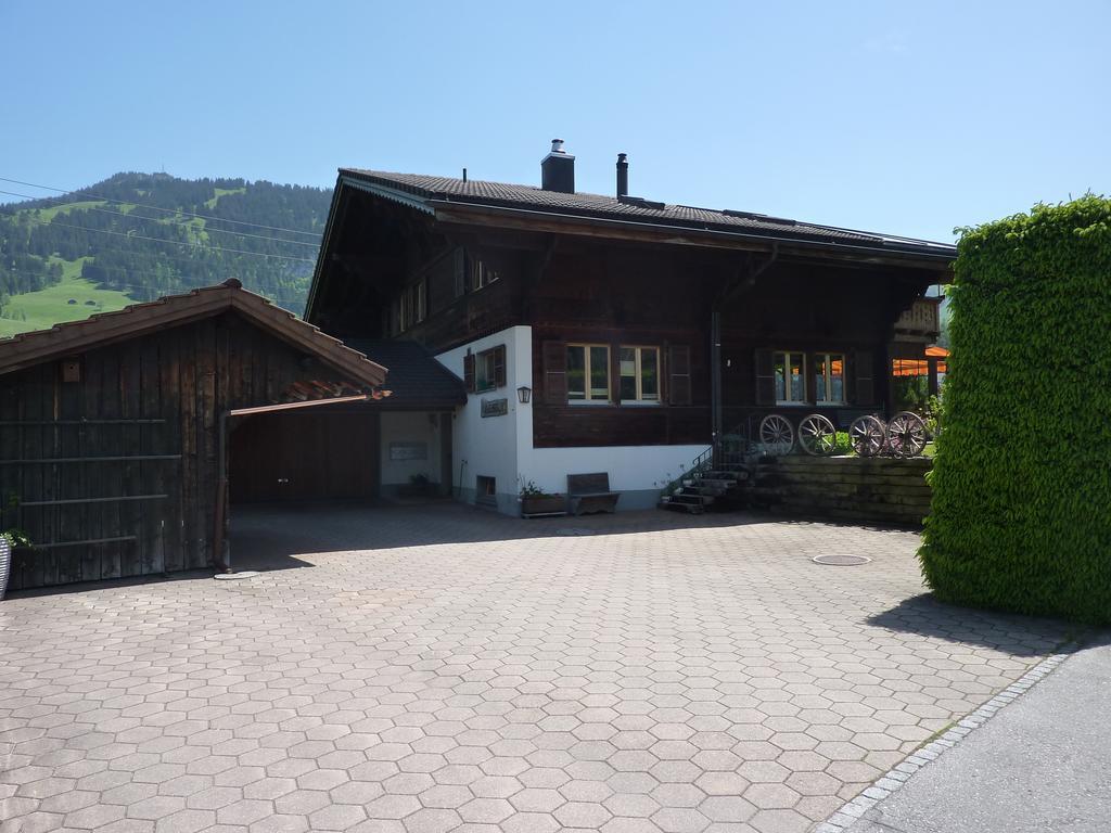 Chalet Aebnetbode Gstaad Habitación foto